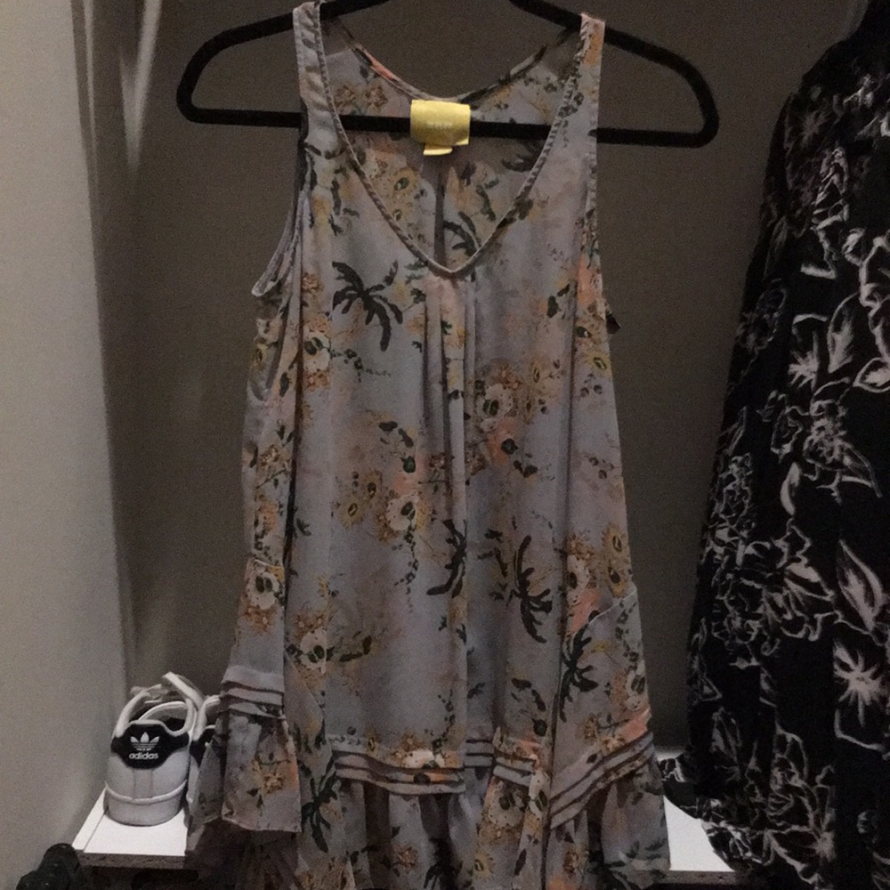 Anthropologie floral tunic top